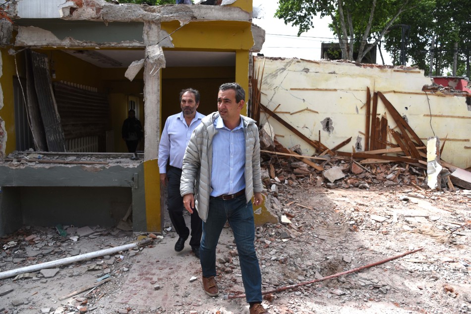 106696 | Recorrida por obra de demolición de edificaciones en Biedma y San Martín - Dir. Gral. de Comunicación Social (Silvio Moriconi)