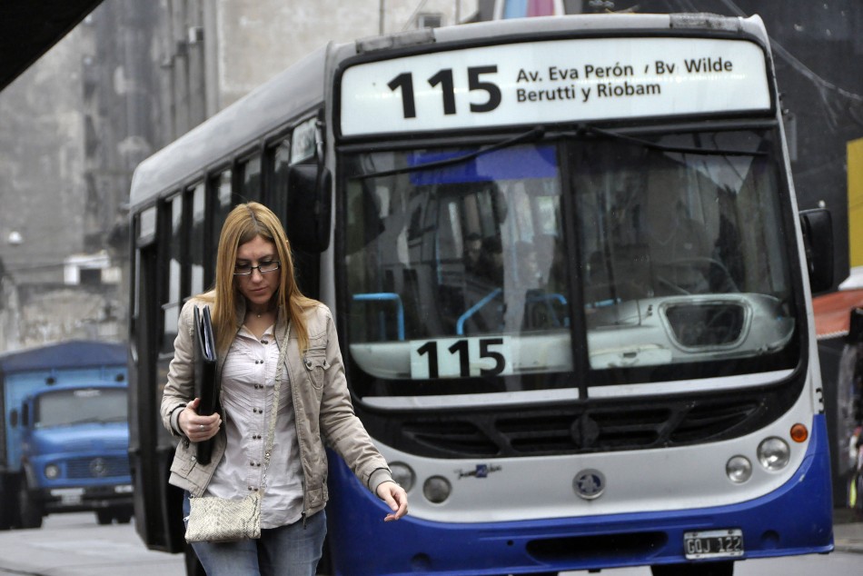 2372 | Colectivos - Dir. Gral. de Comunicación Social (Franco Trovato)