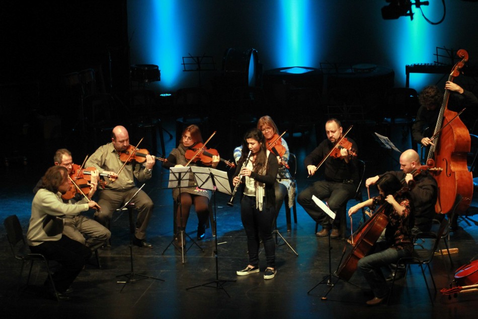 5339 | La Escuela Orquesta Barrio Ludueña presentó su primer trabajo discográfico  - undefined