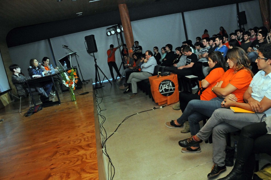 10440 | Congreso Rosarino de Estudiantes de Arquitectura - Dir. Gral. de Comunicación Social (Marcelo Beltrame)