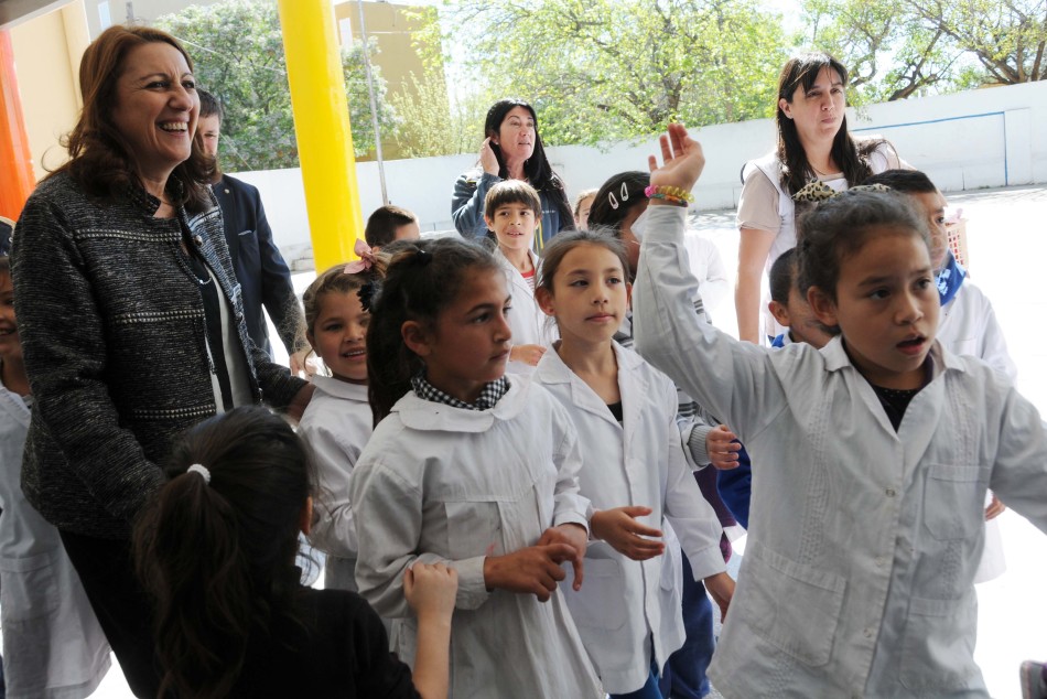 10895 | Avanzan los trabajos en el Fonavi Parque Field II - Dir. Gral. de Comunicación Social (Silvio Moriconi)