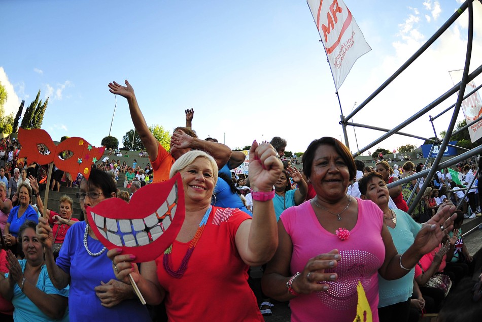 22040 | Cierre de año de las colonias de Adultos Mayores. - Franco Trovato Fuoco / Dir Gral Comunicación Social