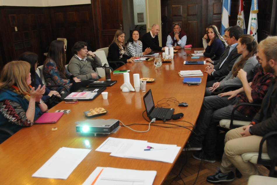 38173 | Reunión de la mesa de sustentabilidad - Dir. Gral. de Comunicación Social (Silvio Moriconi)