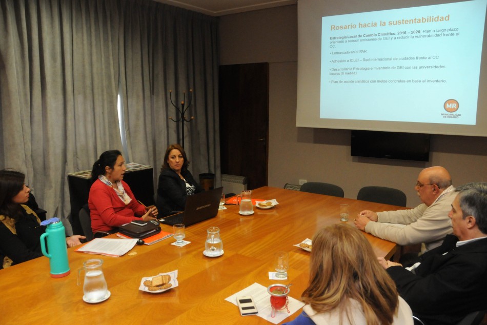 38925 | Reunión por sustentabilidad - Dir. Gral. de Comunicación Social (Silvio Moriconi)