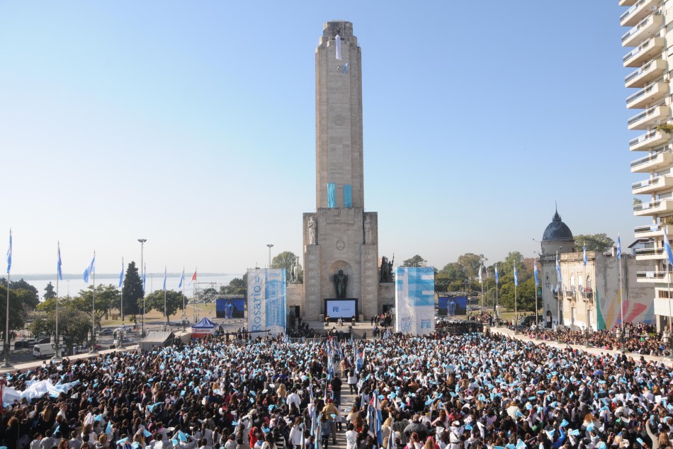 54754 | Promesa a la Bandera - Dir. Gral. de Comunicación Social (Silvio Moriconi - archivo)