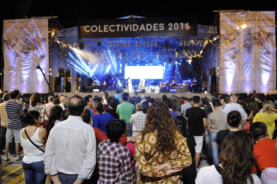 65523 |  XXXII Encuentro y Fiesta Nacional de Colectividades - Dir. Gral. de Comunicación Social (Silvio Moriconi)