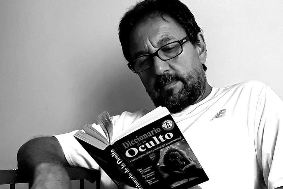 134044 | Ricardo Mariño llega a la Feria Internacional del Libro -