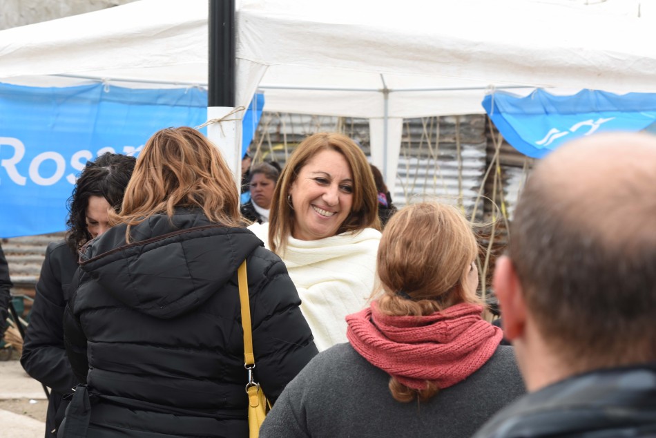 149631 | Plantación de árboles con vecinos Bº Moreno - Subsecretaría de Comunicación Social (Silvio Moriconi)