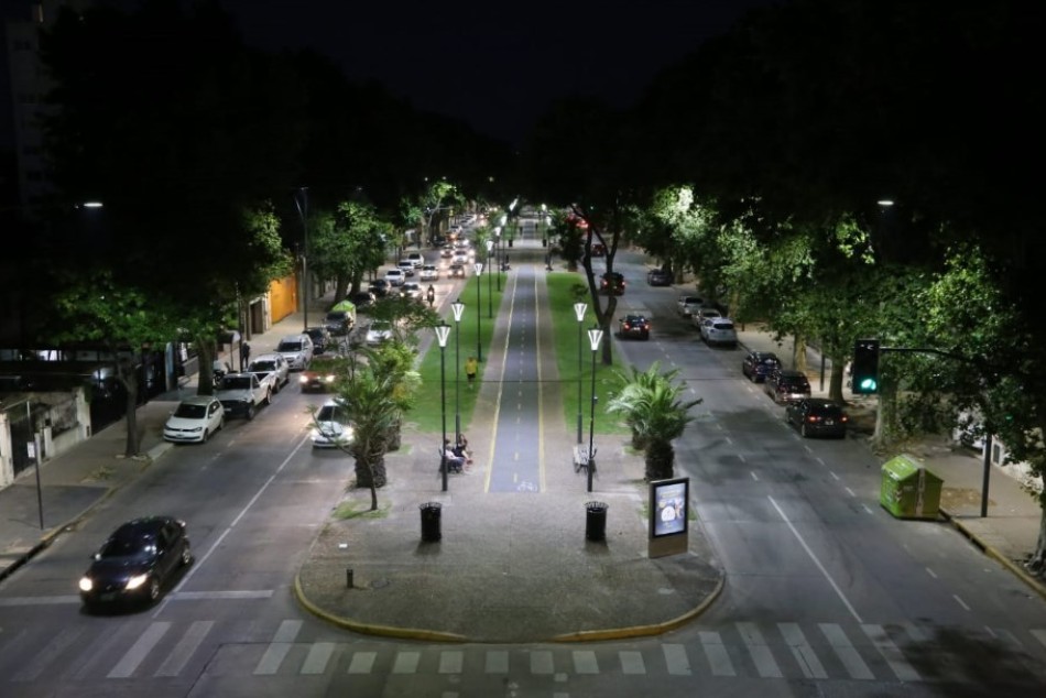 170192 | El bulevar Oroño ya cuenta con más de 1700 nuevas luminarias led - Nano Pruzzo