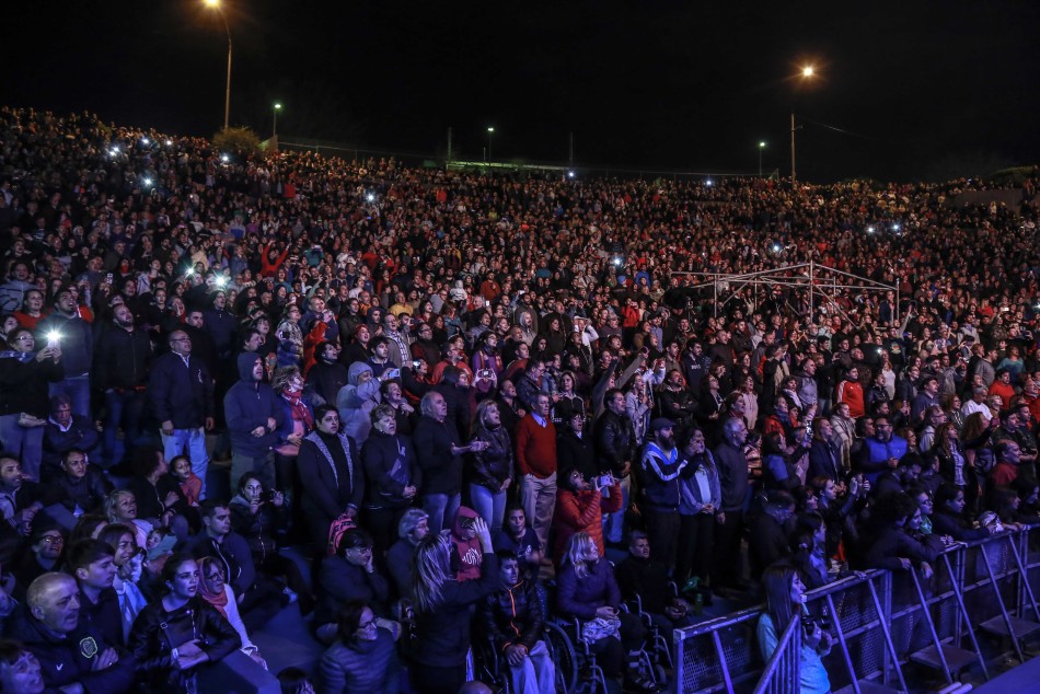 183856 | Rosario Bajo las Estrellas - Guillermo Turin Bootello