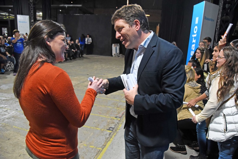 220849 | Entrega de Certificados Capacitacion en Oficios  - Subsecretaría de Comunicación Social (Marcelo Beltrame)