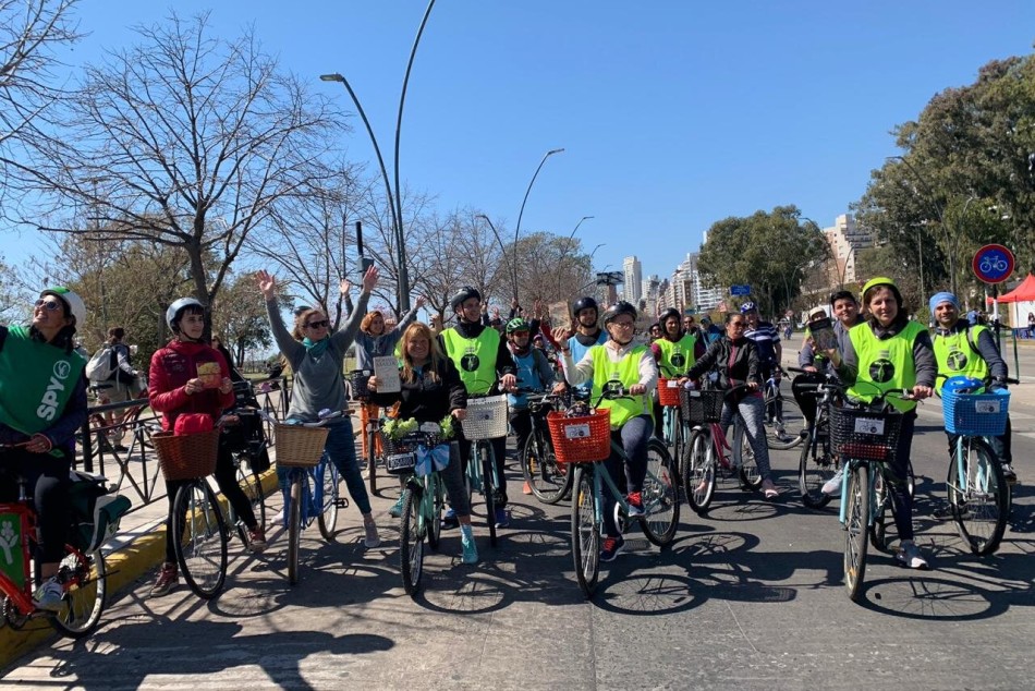 225396 |  - Candela Carnavale