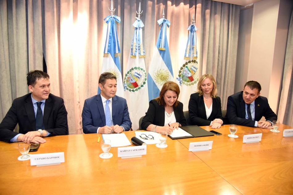 234807 | Firma hermanamiento con Almaty (Kazajistán) - Subsecretaría de Comunicación Social (Silvio Moriconi)