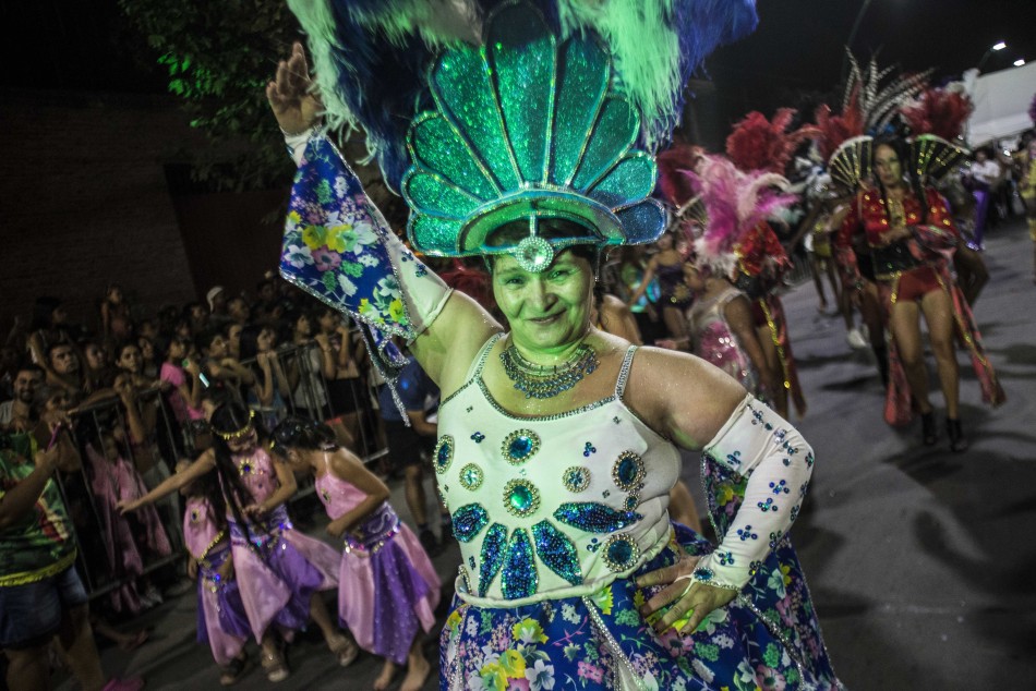 246009 | Fotos Carnaval en Rivarola y Fader - Sec. de Cultura y Educación (Guillermo Turin Bootello)
