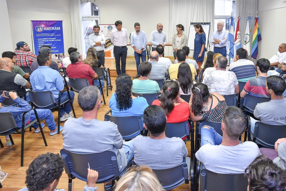 252043 | Presentación capacitación para pre- cooperativas - Sebastián Travaglia - AMTRAM