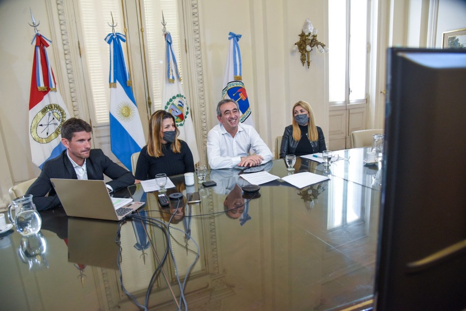 318908 | La ciudad que viene: cuarto encuentro de Rosarinos por el Mundo - Subsecretaría de Comunicación Social (Marcelo Beltrame)