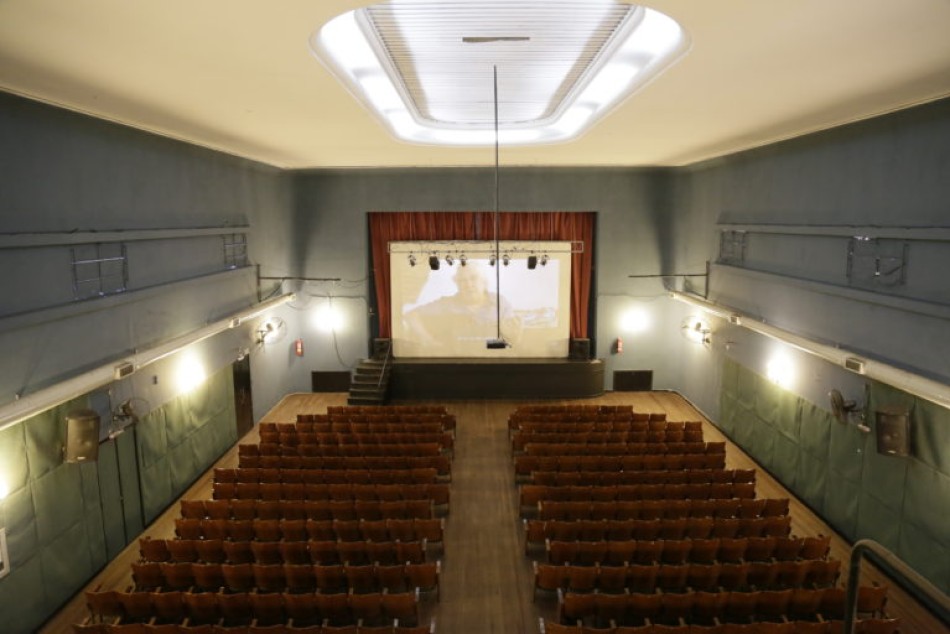 343119 | Archivo Centro Cultural Cine Lumière - Guillermo Turin Bootello