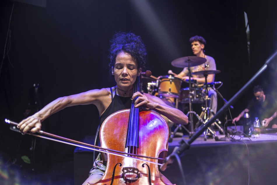348467 | Vuelve Agitadoras en el Anfi - Sec. de Cultura y Educación (Guillermo Turin Bootello - archivo)