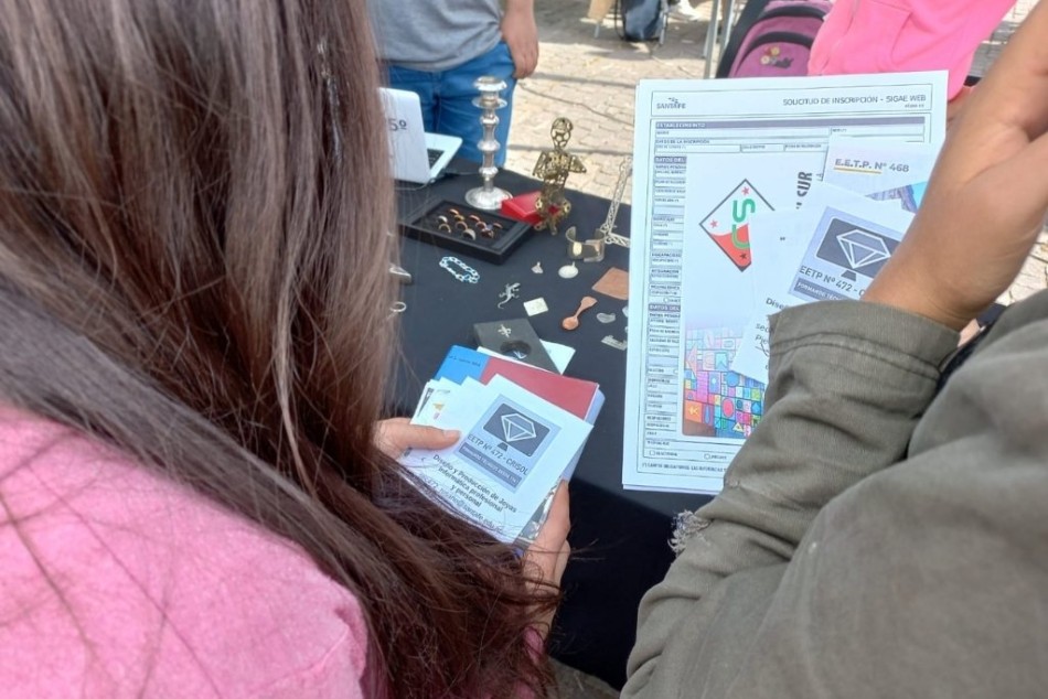 385789 | Expo Educativa en el CMD Sur - Sergio Flores - Comunicación CMD Sur