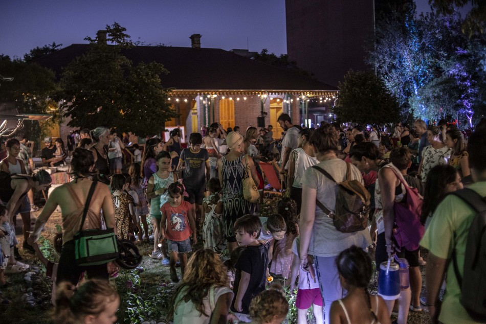 401752 | Nochecitas en Embarcaderos - Sec. de Cultura y Educación (Guillermo Turin Bootello)