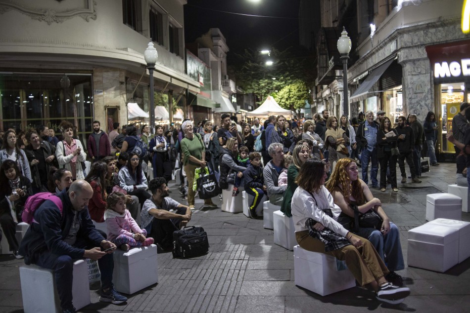 416948 | Fotos Noche de Librerías - Sec. de Cultura y Educación (Guillermo Turin Bootello)