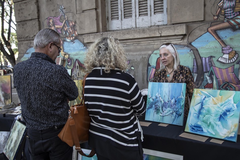 420811 | Mercado de las Artes en Sargento Cabral y Av. Belgrano - Sec. de Cultura y Educación (Guillermo Turin Bootello)