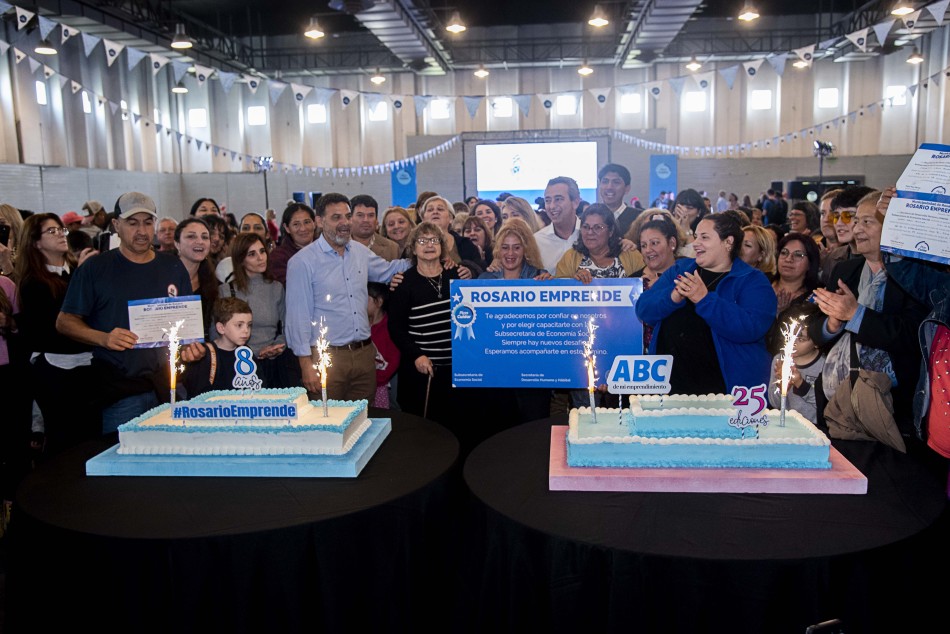 425711 | Festejo 8 años Programa Rosario Emprende - Subsecretaría de Comunicación Social (Silvio Moriconi)