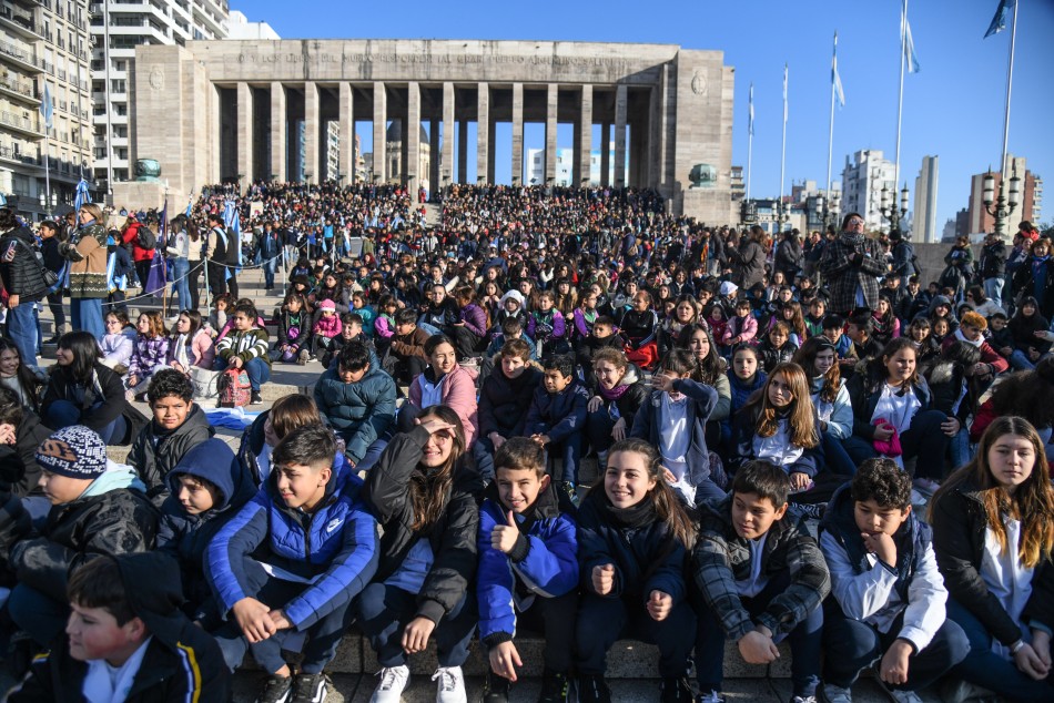 428192 | Acto 20 de Junio y Promesa a la Bandera - Subsecretaría de Comunicación Social (Jonatan Bustos)
