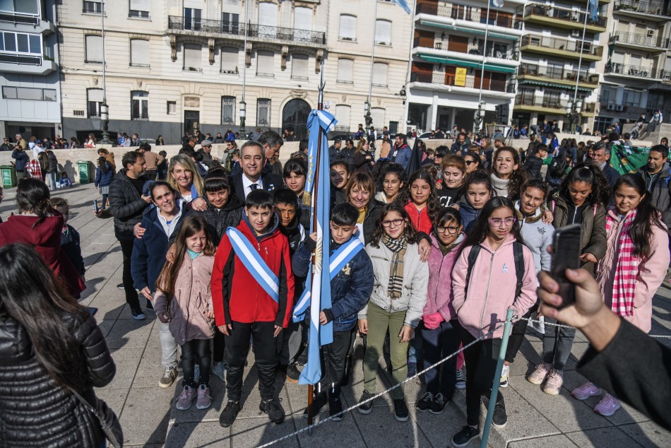 428206 | Acto 20 de Junio y Promesa a la Bandera - Subsecretaría de Comunicación Social (Jonatan Bustos)