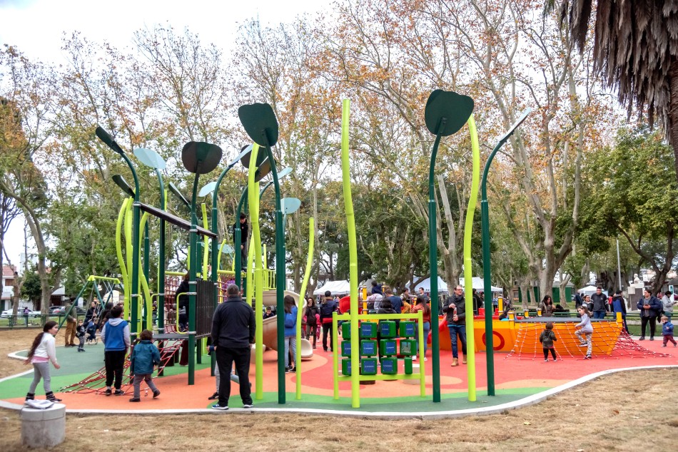 430681 | Inauguración Plaza Ovidio Lagos  - Subsecretaría de Comunicación Social (Marcelo Beltrame)