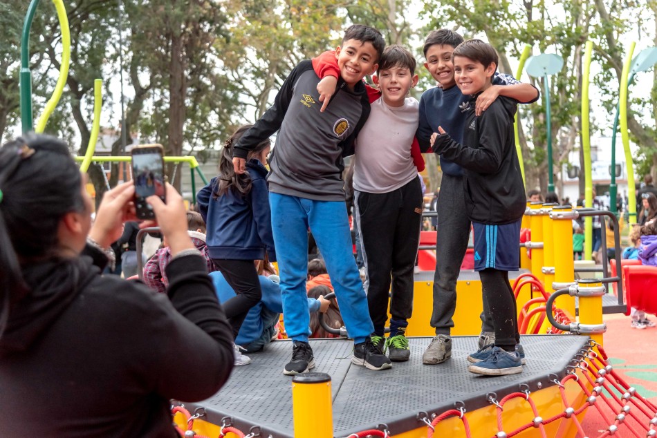 430684 | Inauguración Plaza Ovidio Lagos  - Subsecretaría de Comunicación Social (Marcelo Beltrame)