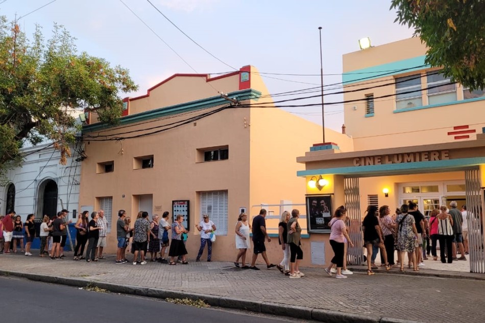 442709 | Cine Lumière - Municipalidad de Rosario (archivo)