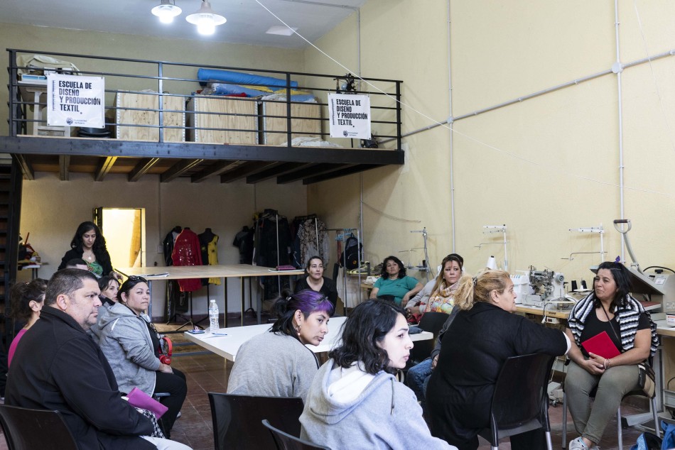 445187 | Escuela de Diseño de Indumentaria-Inicio de Talleres - Silvina La Calamita