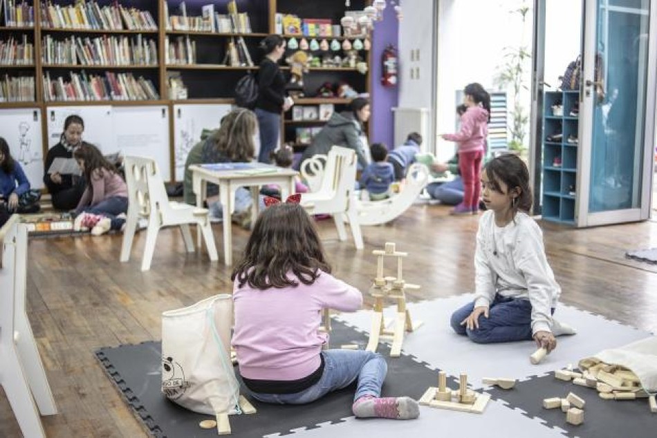 447712 | La Biblioteca Estrada cumple 60 años - Guillermo Turin Bootello