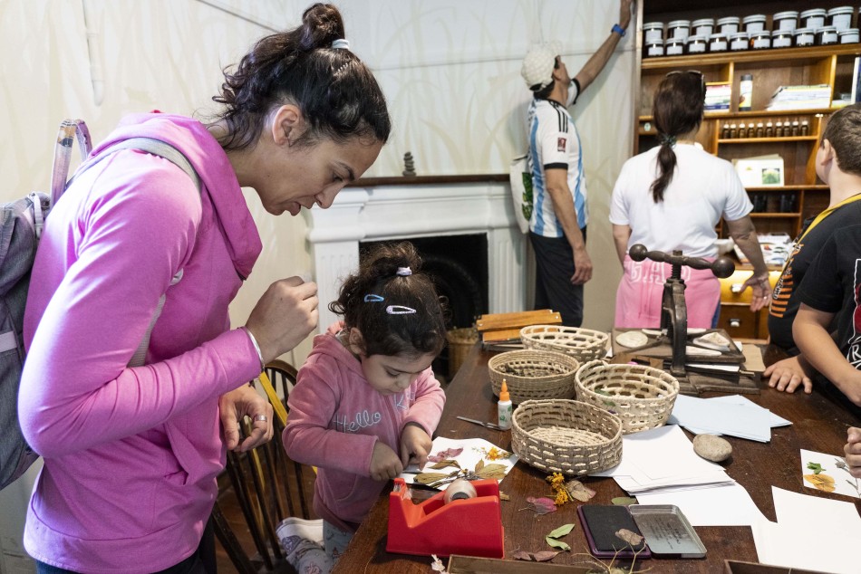 456715 | Apertura Nuevo espacio Botánico-Estación Embarcadero - Silvina La Calamita