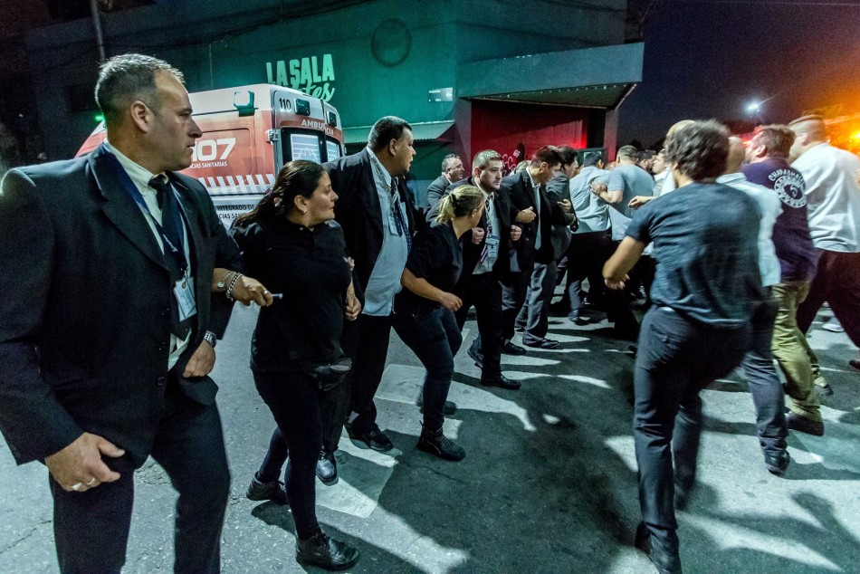 458627 | Simulacro de emergencia en local nocturno  - Archivo