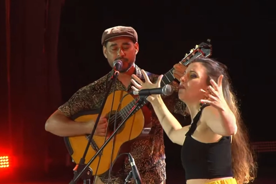 468576 | Carolina Lorenzatti y Diego Sanvido -