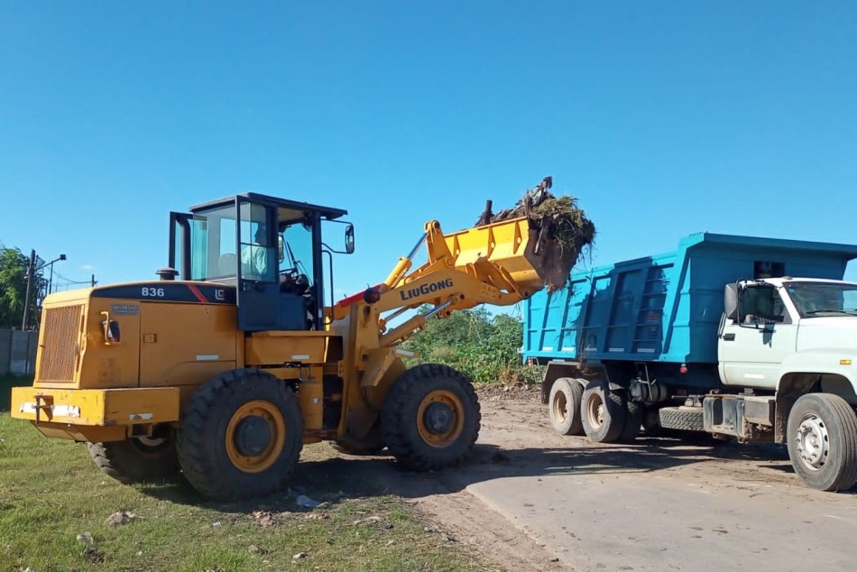 469425 | Se erradicó un punto crónico de arrojo de residuos en barrio Los Gráficos - Secretaría de Ambiente y Espacio Público