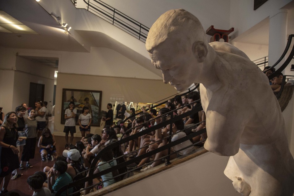 470702 | Una noche con Museo Castagnino + Jardín explorado + Jardín de los Niños - Sec. de Cultura y Educación (Guillermo Turin Bootello)