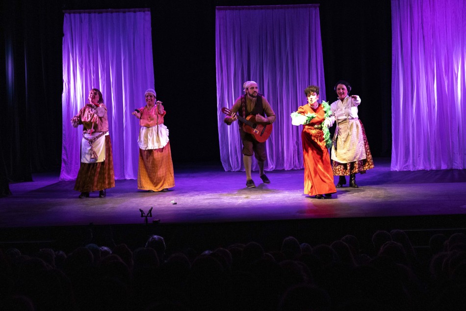 486913 | Puntos de Aprendizajes Culturales: más de 180 propuestas en todos los distritos - Silvina La Calamita