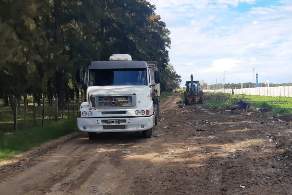 487903 | El municipio erradicó un punto crónico de arrojo de residuos en la zona noroeste - Secretaría de Ambiente y Espacio Público
