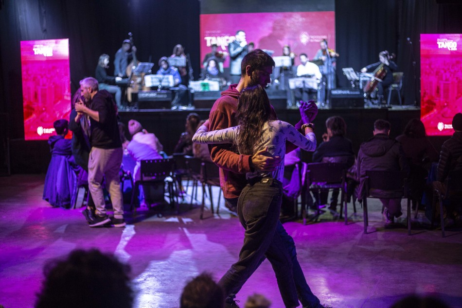 489660 | Fotos Metropolitano de Tango en Galpón 11 - Sec. de Cultura y Educación (Guillermo Turin Bootello)