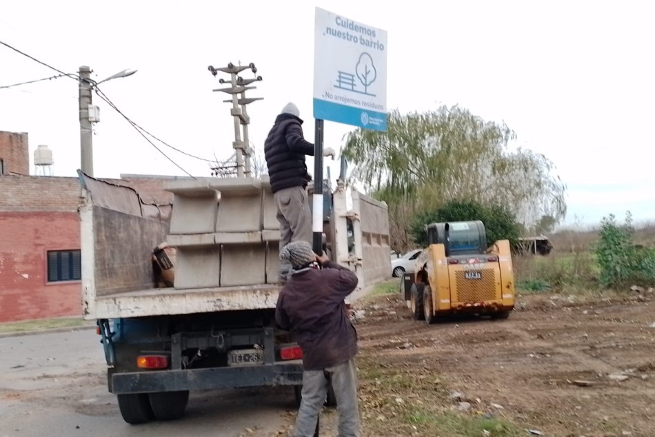 500071 | Se erradicó un punto crónico de arrojo de residuos en zona oeste - Secretaría de Ambiente y Espacio Público