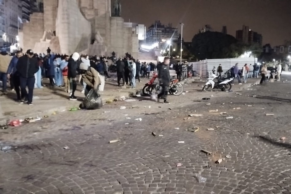 505795 | Operativo de limpieza tras los festejos por la obtención de la Copa América 2024 - Municipalidad de Rosario