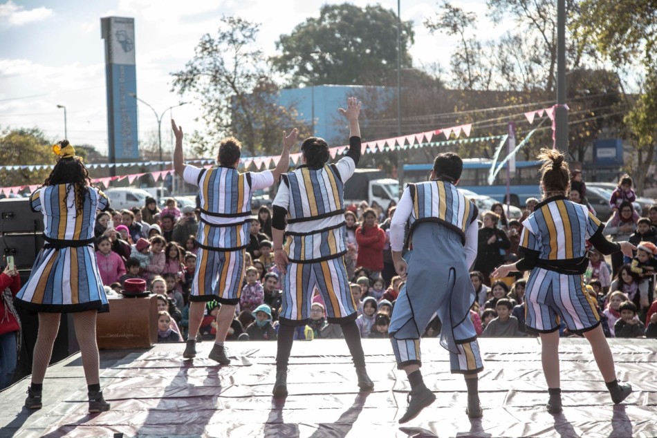 507567 | Vacaciones de invierno en el Distrito Oeste - Secretaría de Cultura y Educación (GuillermoTurin Bootello)