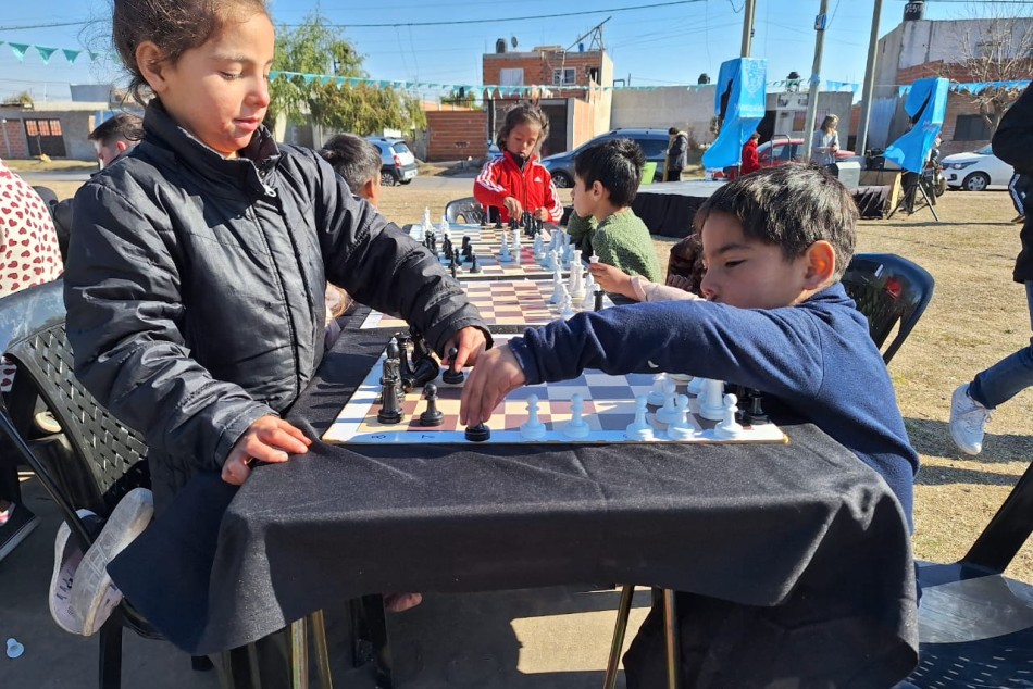 507576 | Vacaciones de invierno en el Distrito Oeste - Secretaría de Cultura y Educación (GuillermoTurin Bootello)