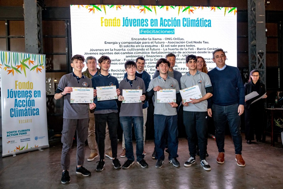 508865 | Entrega de premios a jóvenes ganadores del Fondo Accion Climatica Bloomberg - Subsecretaría de Comunicación Social (Marcelo Beltrame)