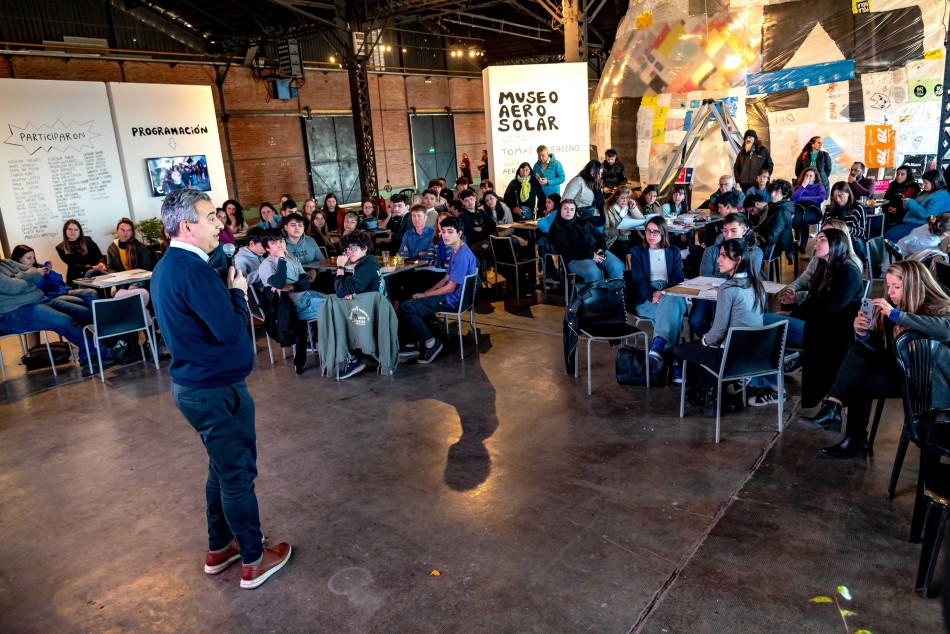 508873 | Entrega de premios a jóvenes ganadores del Fondo Accion Climatica Bloomberg - Subsecretaría de Comunicación Social (Marcelo Beltrame)