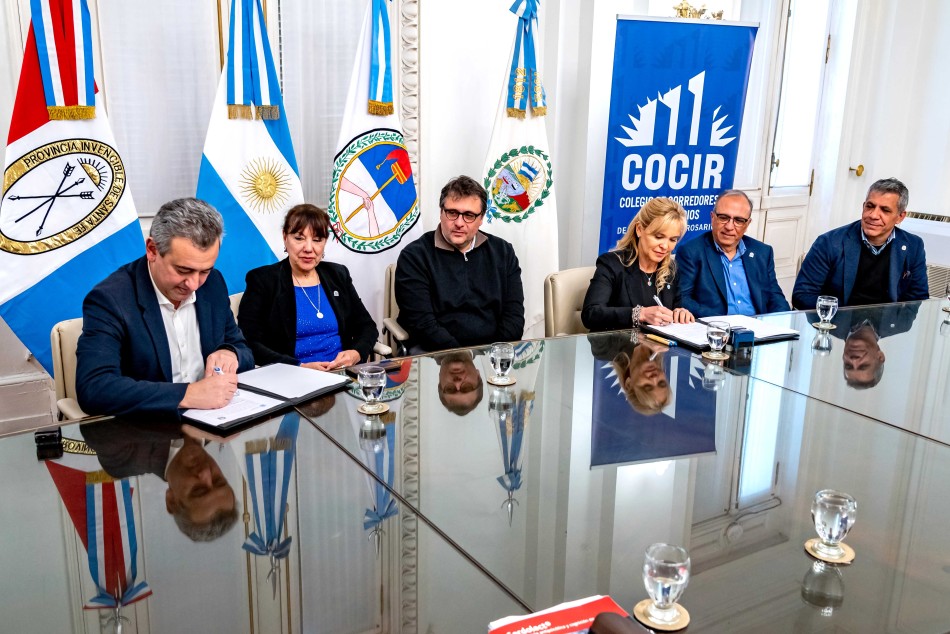 509280 | Firma convenio COCIR - Subsecretaría de Comunicación Social (Marcelo Beltrame)