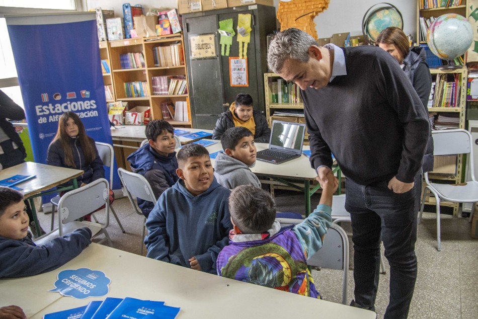 513633 | Inicio de Estaciones de Alfabetización - Subsecretaría de Comunicación Social (Silvio Moriconi)